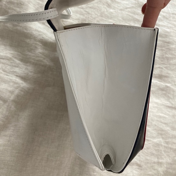 Vintage Due Fratelli Leather crossbody bag - Picture 10 of 15